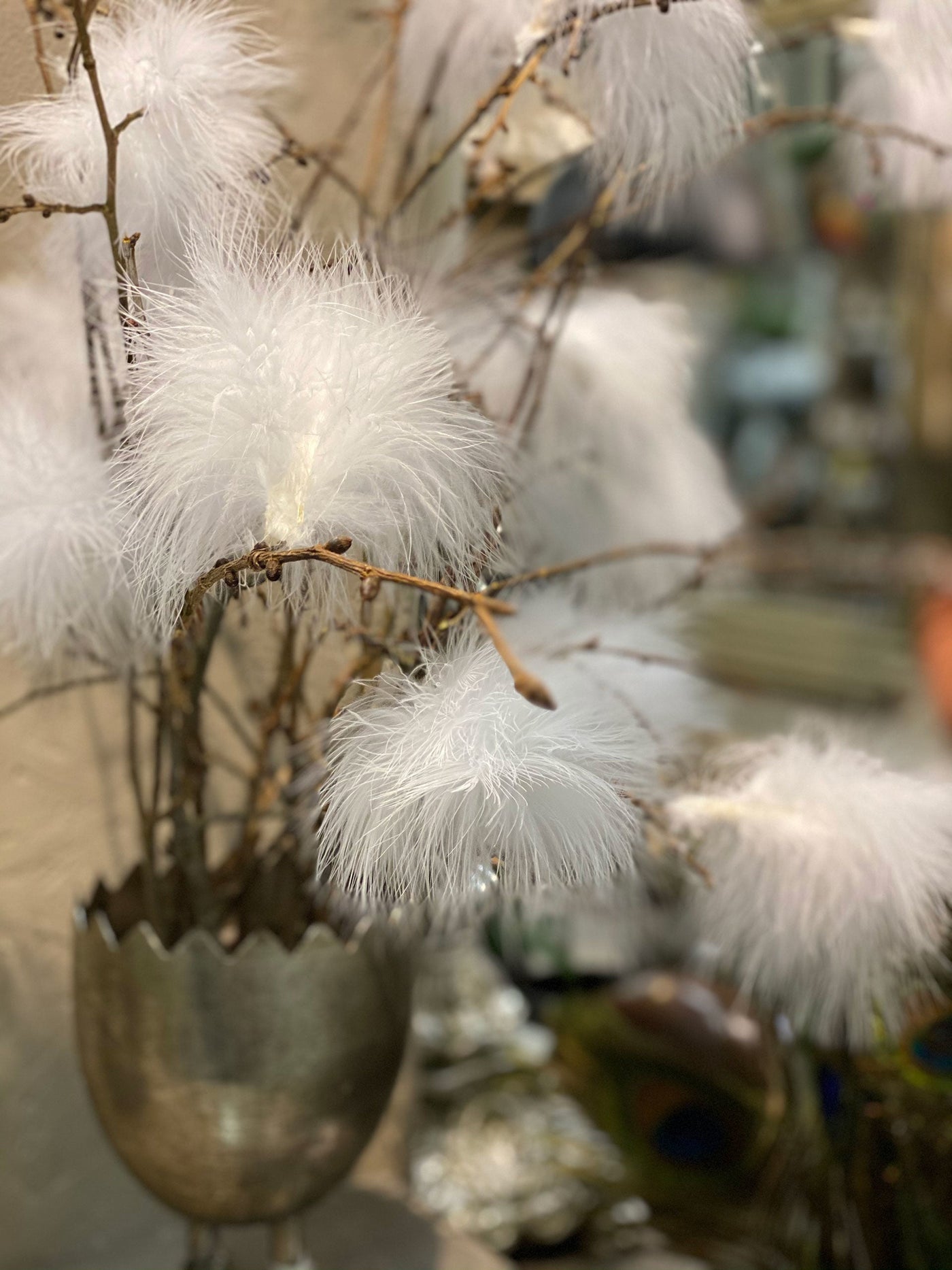 Feder "Pudervippa" auf Drahtstahl 12er Pack Weiß