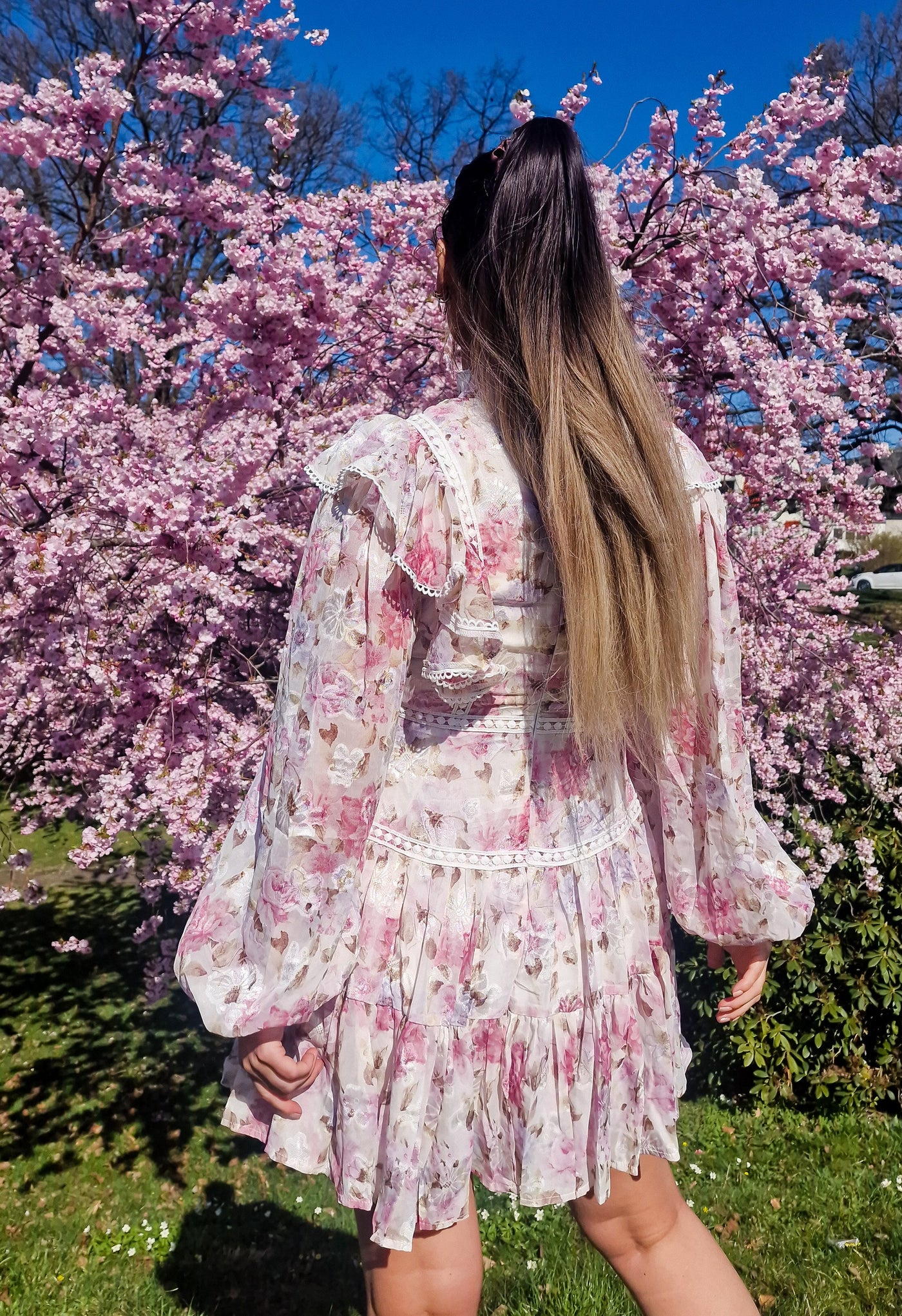 Blumiges Spitzenkleid Rosa