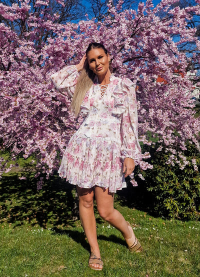 Blumiges Spitzenkleid Rosa