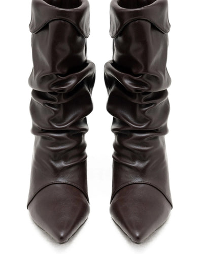 Brun plissee Stiefel aus Kunstleder - niedriger Stilettoabsatz
