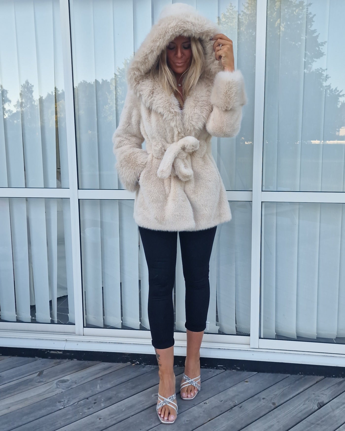 Fauxfelljacke Zina Beige