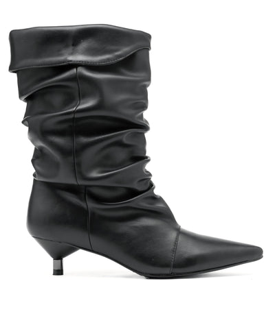 Schwarze plissierte Stiefel aus Kunstleder - niedriger Stilettoabsatz